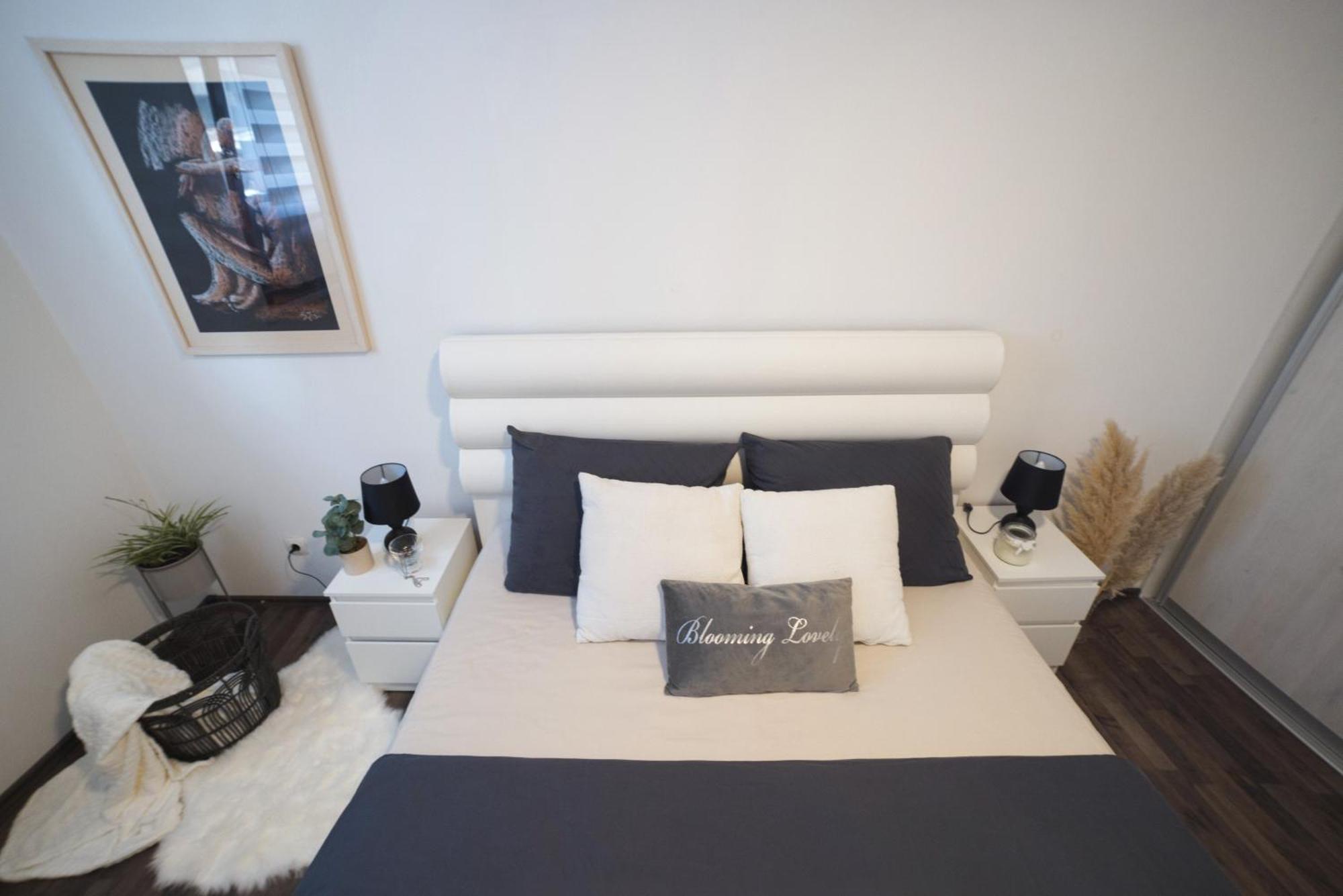 Apartments Dijana Zagreb Ngoại thất bức ảnh